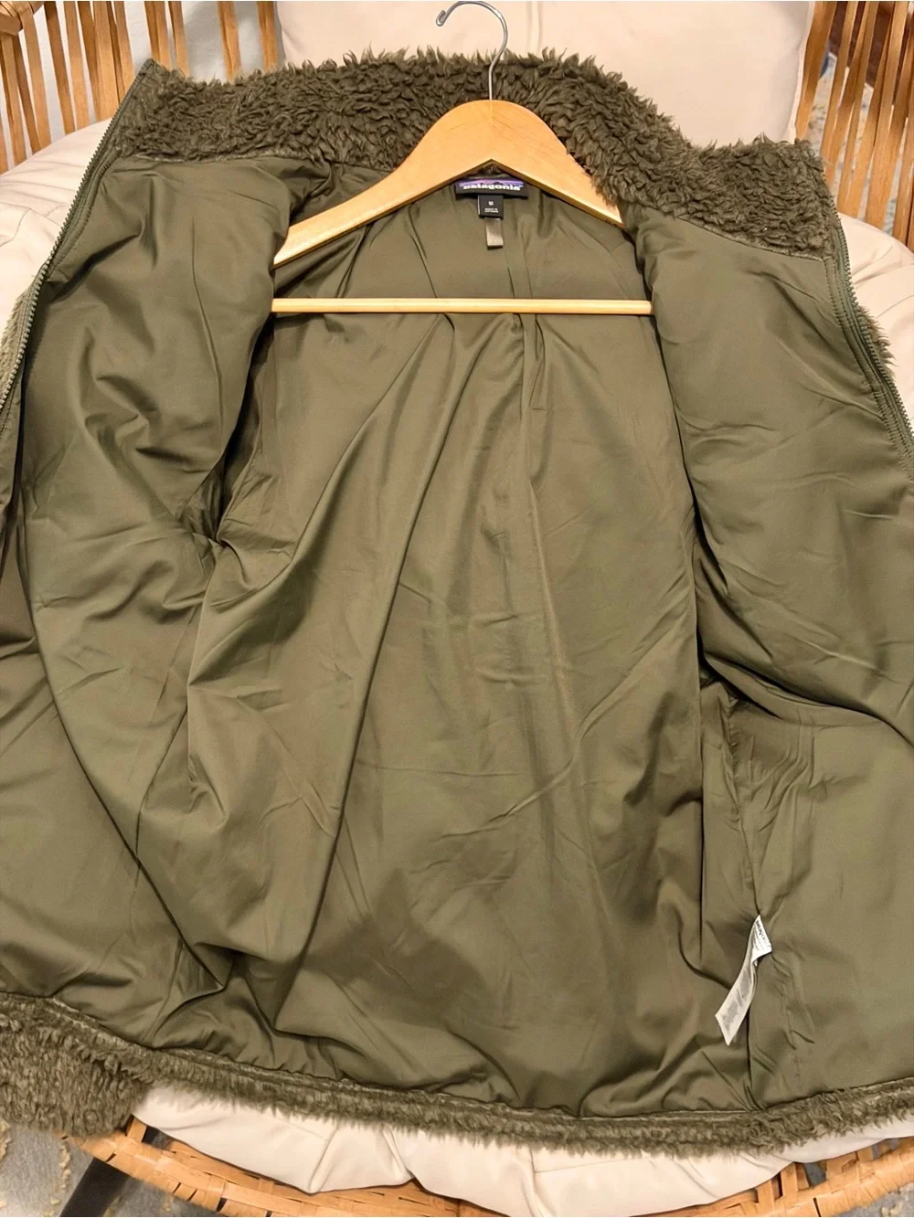 Patagonia Women’s Retro-X® Coat – Basin Green – Medium – EUC